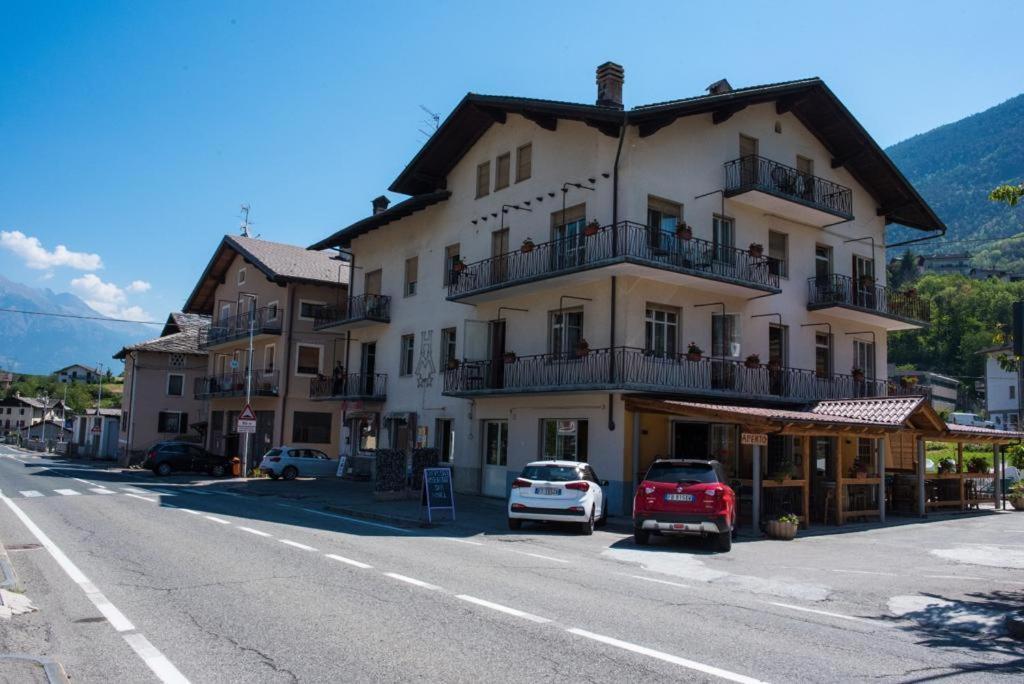 La Maison Hotel Aymavilles Exterior foto